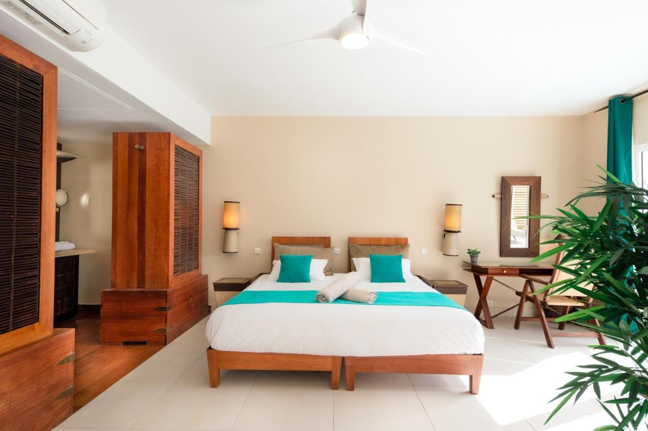 Suites Anagani Le Francois Exterior photo