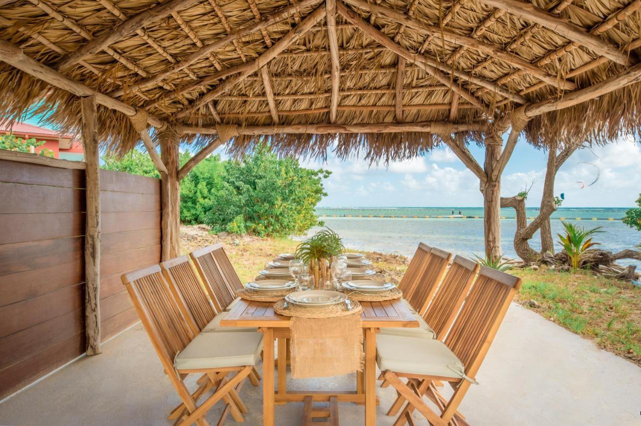 Suites Anagani Le Francois Exterior photo